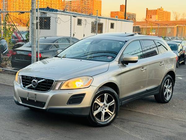 2012 Volvo xc60 AWD T6 - $4,500 (Brooklyn)63654718439939120