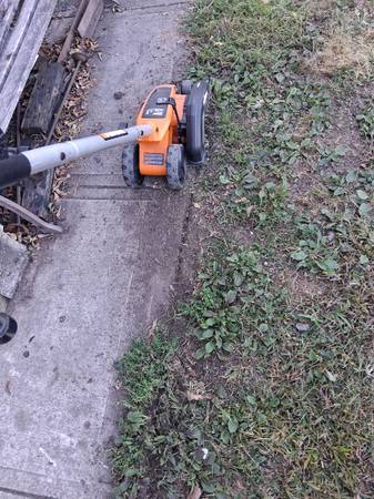 Worx yard edger 1