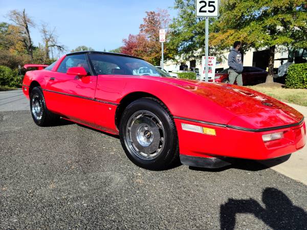 1985 Chevy Corvette Hard Top - $6,900 (Beltsville)636185943907871218