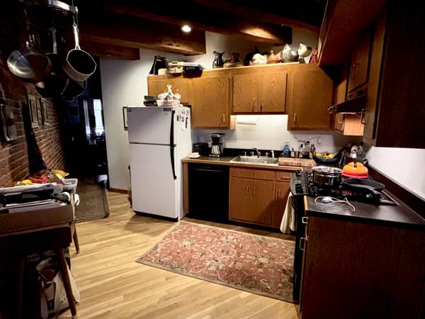 $3,500 / 2br - 1250ft2 - 162 Commercial St., #2 (Boston-Waterfront)63699488032897124