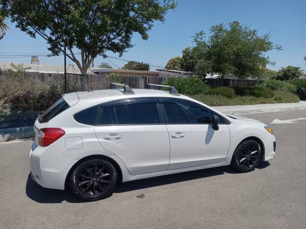 2012 Subaru Impreza AWD automático ¡Acaba de pasar la prueba de emisiones! 4 cilindros! ¡Funciona bien, mira! - $4,250 (hayward / castro valley)63623991800579123