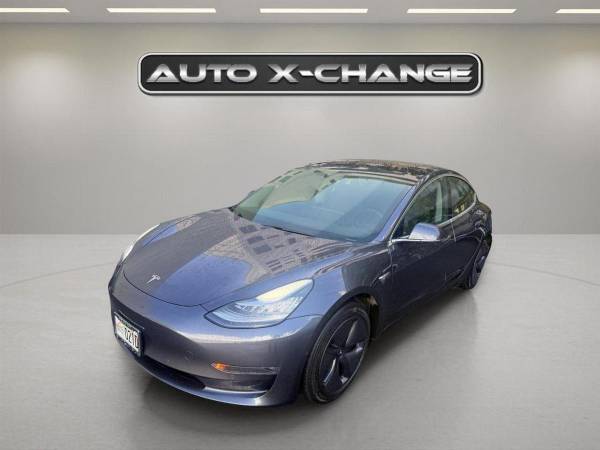 2018 Tesla Model 3 Long Range Battery AWD Great Finance Programs available o.a.c 1