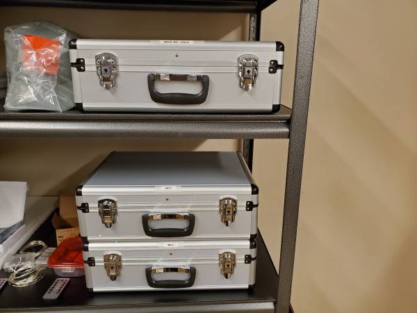 Multiple Aluminum Cases (Wailuku)