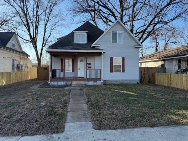 930 W Poplar St Apt A 1