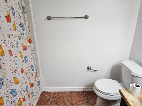 $560 / 1br - Shared home with modern private bedroom available today (Boston)63655366605187121