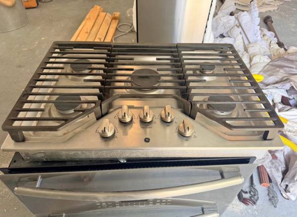 Appliances bundle - Good condition. Needs to go asap! 1