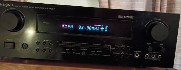 Insignia Receiver 1