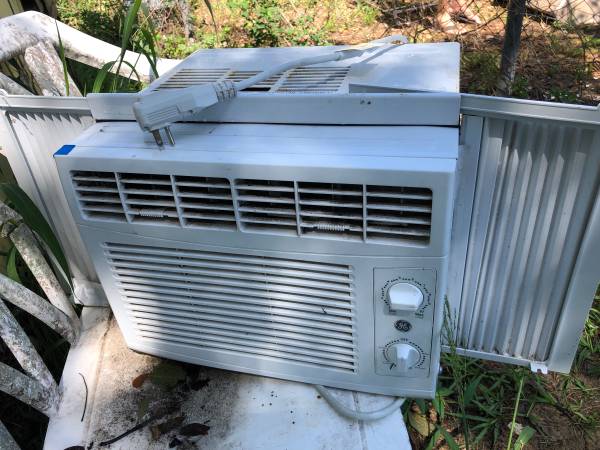 Window Air Conditioner 1