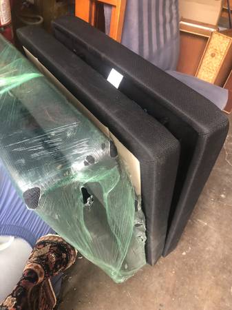 EASE by Sealy.  Two motorized frames, mattresses.  Adjustable beds. 1