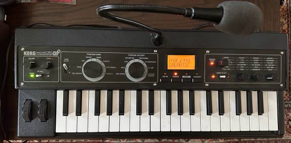 Korg Microkorg XL 37 Key Synthesizer & Vocoder 1