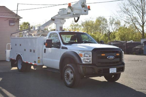 2012 Ford F-550 Super Duty Cabina Regular 140.8-200.8 pulg. EB - $39,995 (MANASSAS)63494834607745122