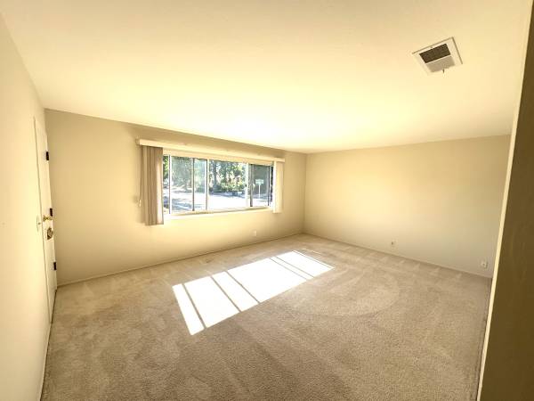 $4,750 / 3br - 1422ft2 - 3BR/2BA corner lot home in prime Sunnyvale location in Birdland! (1599 (sunnyvale)63664185996929121