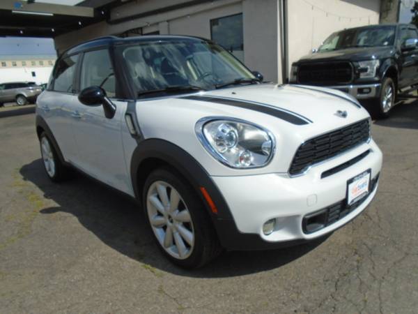 2012 MINI Cooper Countryman FWD 4dr S - $10,997 (Lakewood, colorado)63619822025217122