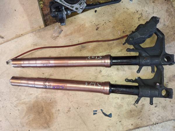 05 06 Suzuki GSXR 1000 Forks Front End Suspension For K5 K6 GSXR1000 1 1