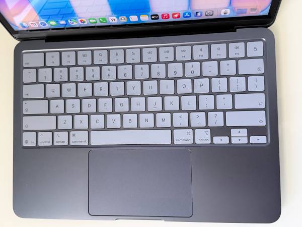 like new MacBook neo applecare - computers - by owner