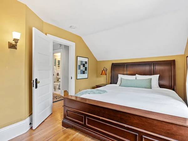 $1,000 / 3br - 2200ft2 - Stylish 3-Bed/1.5-Bath Home in Kingfield – $1,000/mo (Minneapolis)63797856596739124
