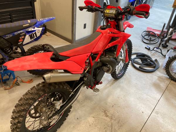 2017 Beta 300 xtrainer 1