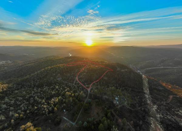 $299,000 / 1310720ft2 - 30-Acre Private Retreat with Well and Sweeping Canyon Views (North San Juan)63952103388547123