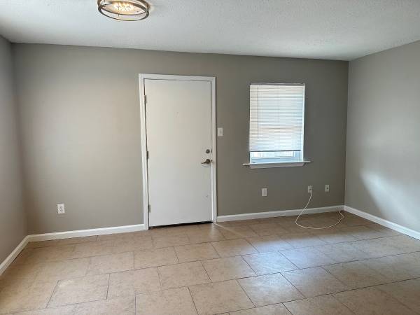 $994 / 1br - 512ft2 - Ready to move by today??? One bedroom units move in ready✔✔63792269211905122