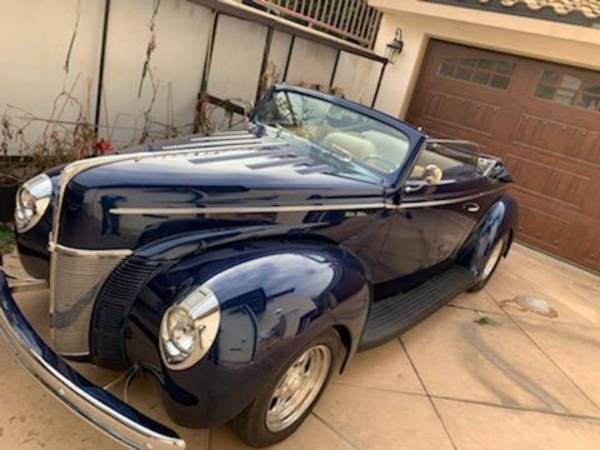 Coche clásico - $45,000 (Lancaster)63624504256899121