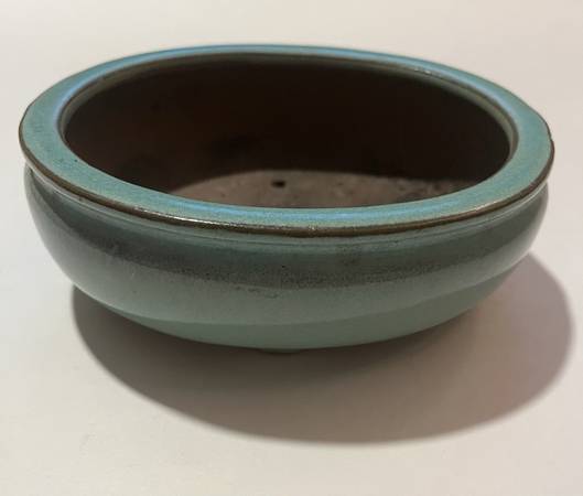 AQUA-Small Short Glazed Terrocotta Planter 1