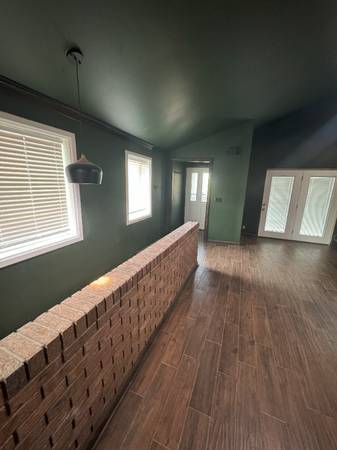 $2000.00 / 2br - 1500ft2 - Stylish and Renovated 2 Bed / 2 Bath Rental in the Heart of Old Colora63658230788353124