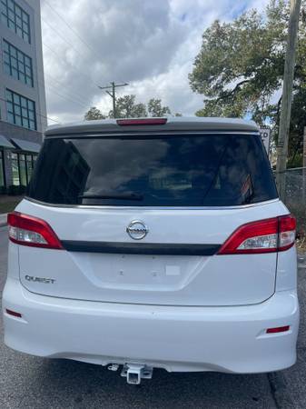 2015 Nissan Quest - $3.499 (TAMPA)63443665650691124