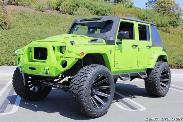 2012 Jeep Wrangler Unlimited Sahara  ***UPGRADED**LIFTED**CUSTOM SPE - $23,000 (DANVILLE)63624145600769121