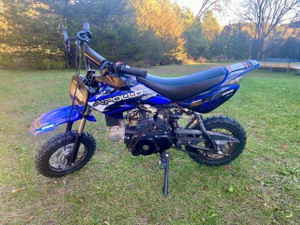 Apollo automatic 4 stroke dirt bike 70cc 1