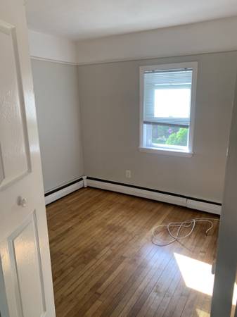 $2,500 / 1br - East Cambridge 1.5 Bed/1 Bath Apartment | Fourth Street Pl (East Cambridge)64034776983554124