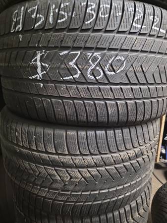 2/315-30-22 pirelli snow 1