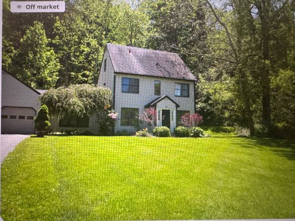 $2,600 / 3br - Kent CT (Brookwoods)64020519041923120