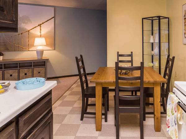 $1,495 / 2br - 915ft2 - Fall In Love With Your New Home 🍂64003961253379122