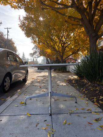 🦌❄️⚪️ Eames Table ⚪️❄️✨🎺SOLD 1
