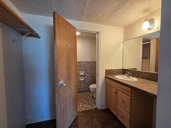 $1,025 Studio in the heart of Wenatchee! (PS200) (Wenatchee)63845970255105120