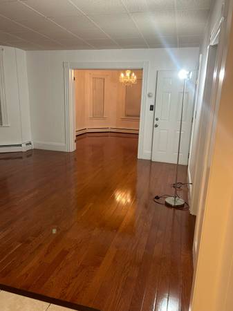 $2,900 / 3br - 1st Fl 3 Bedroom Aparment For Rent $2900 Lawrence, MA (Lawrence)63810113342979123