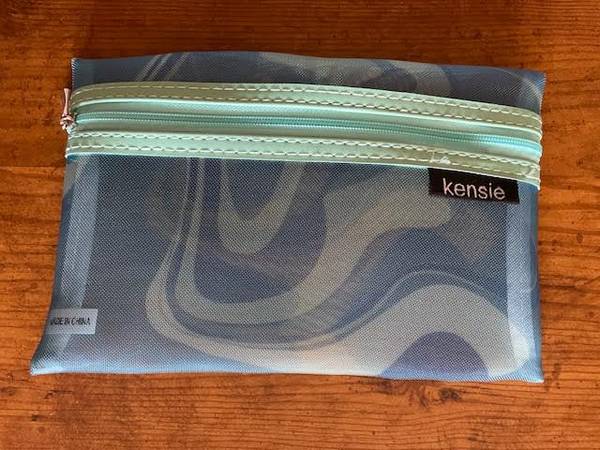 Zippered Pouch (1) 1