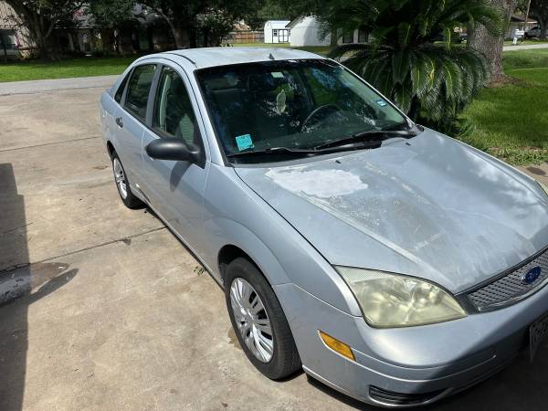 2007 Ford Focus - $2,500 (Sealy)63617016228739121