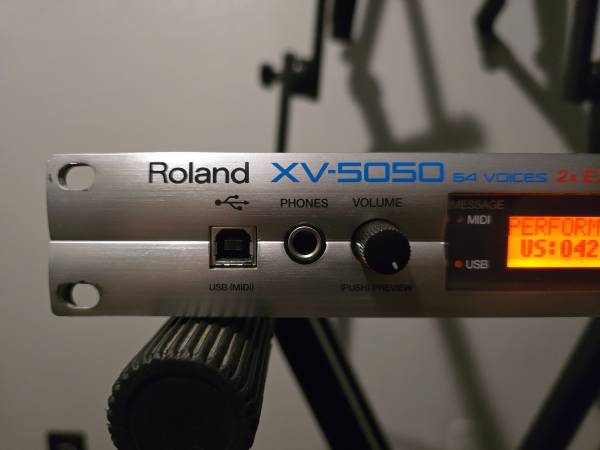 Roland XV-5050 64-Voice Synthesizer Module - musical instruments