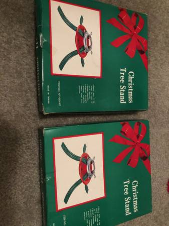 new in box older small metal christmas tree stand 1