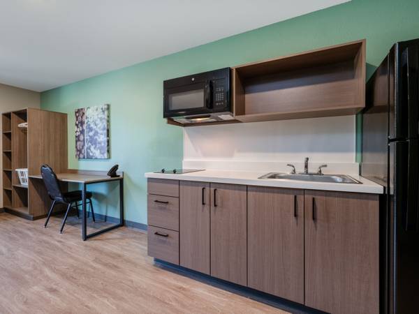 Elevators, Early Check-in Available, Free Parking 1