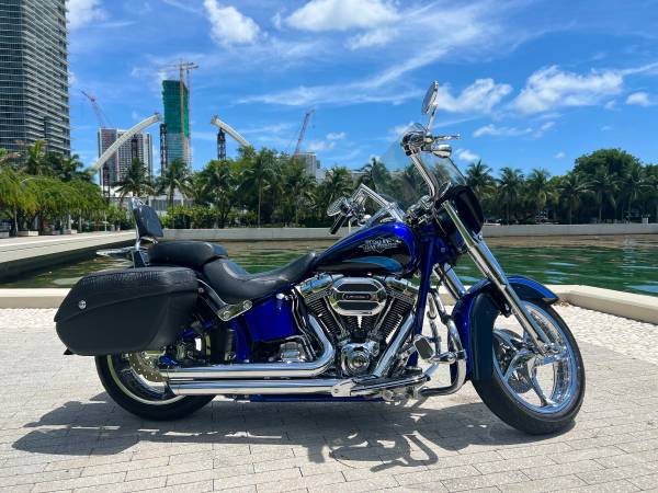 2011 Harley Davidson CVO Softail Convertible *FINANCING AVAILABLE* 1