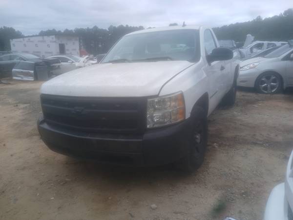 2008 Chevrolet Silverado 1