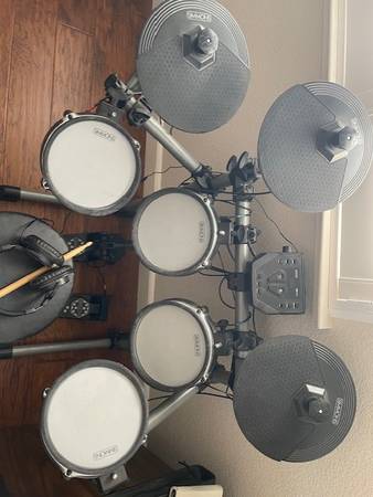Simmons SD350 5pc Drum Electric Drum Set 1