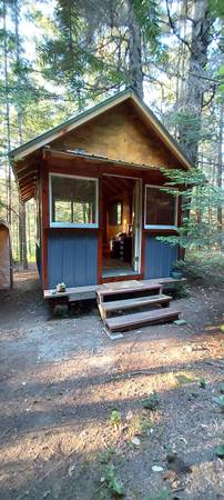 $525 / 1br - Creative Retreat (Humbolt County)63165688172035121