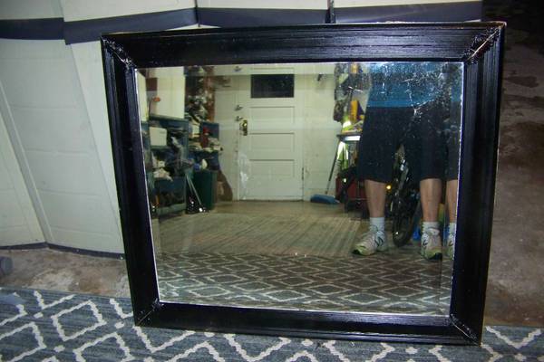 BEAUTIFULLY FRAMED LARGE MIRROR 1