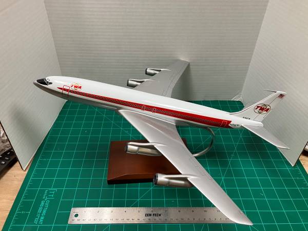 1/100 scale Mahogany aircraft model of a Boeing 707-320 1