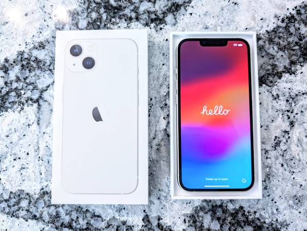 【カール】iPhone13 mini 128GB Starlight iPhone 13 Mini Starlight 128GB (Unlocked) – Plug