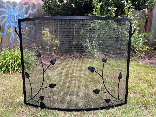 Fireplace Screen - modern leaf design 1