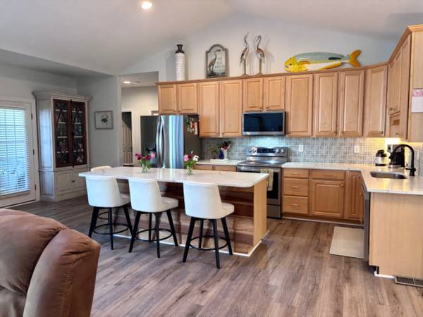 $3200.00 / 4br - 4 Bedroom Home in Ocean Reef close to Assateague and OC63872536543105121